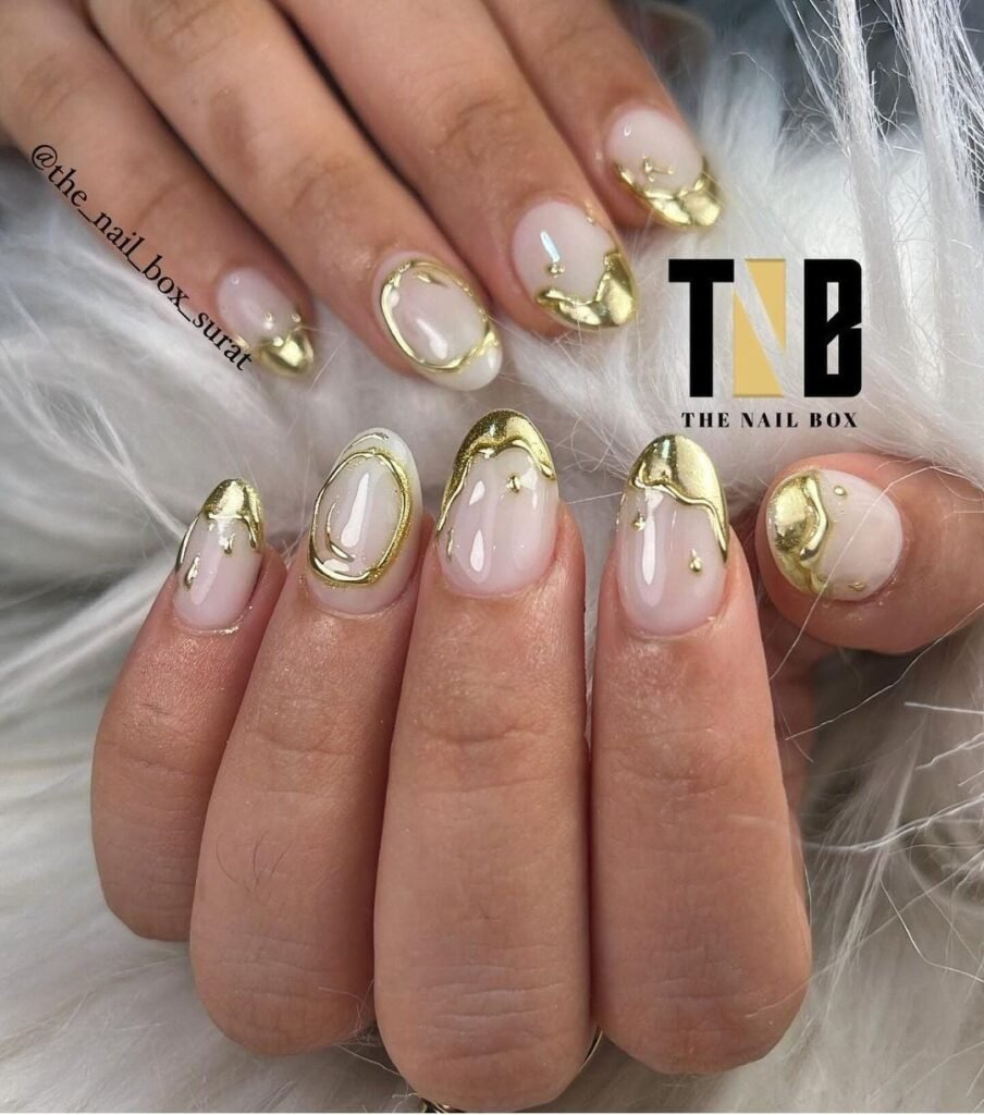 20+ Trendy Golden Nail Art Designs You’ll Love 1 Korean nails