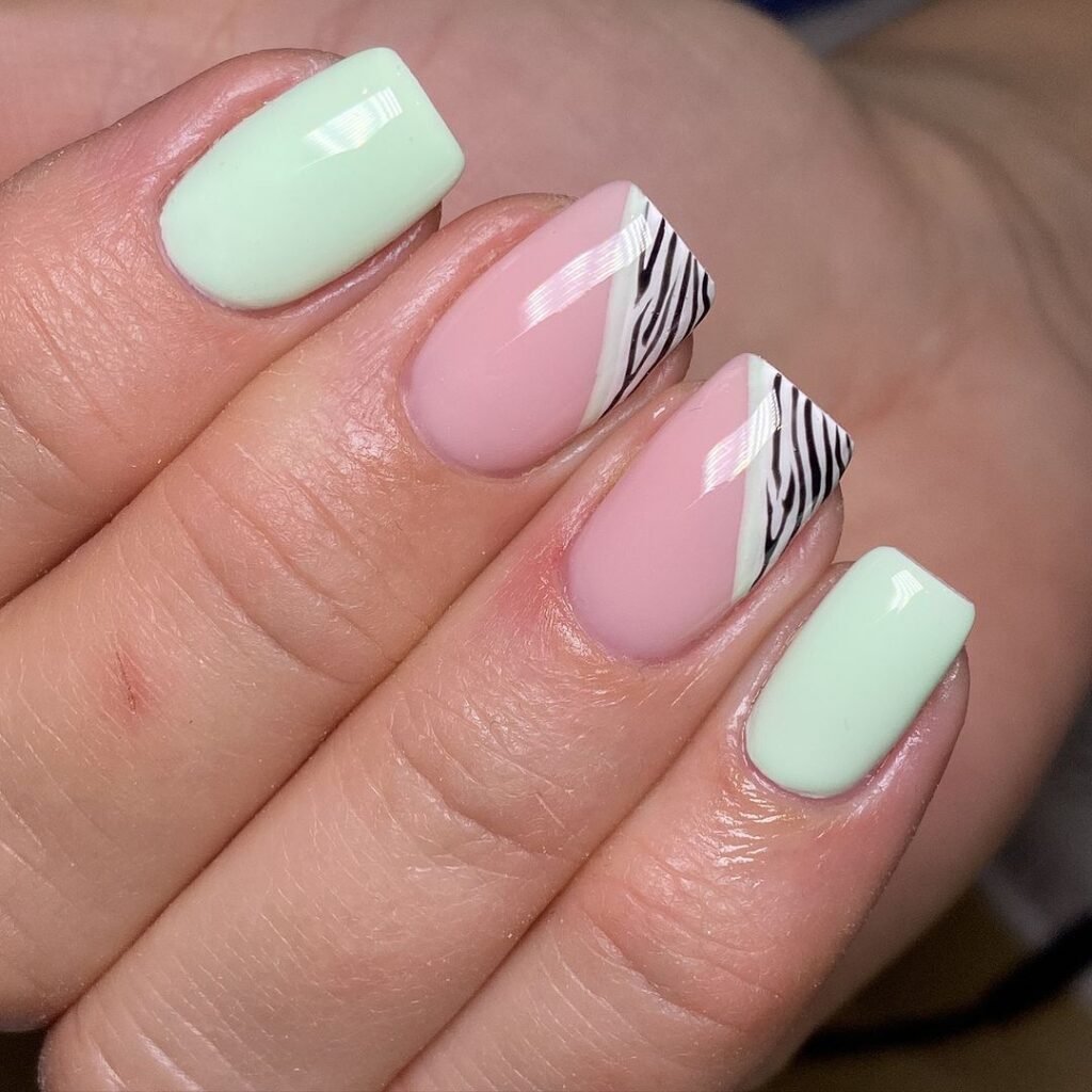 20 Stunning January Nail Ideas to Kickstart 2025 in Style 12 january nails