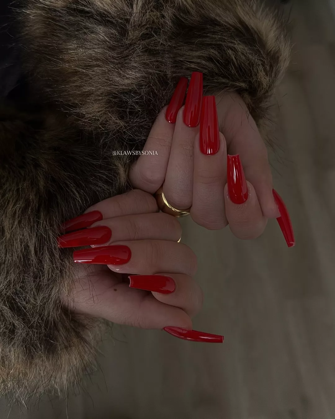 Classic Red Winter Square Nails