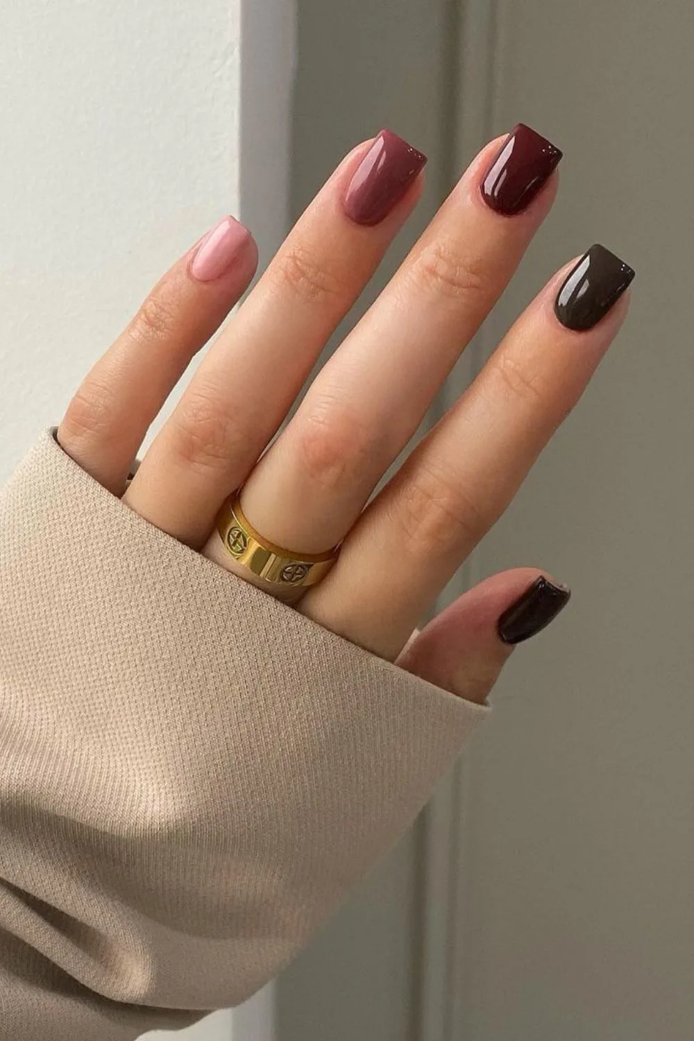 autumn gradient nails.jpg